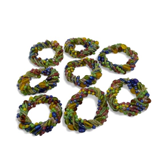 XOCHI Beaded Napkin Ring Set 8-Piece Multicolored Table Decor - Picture 4 of 7